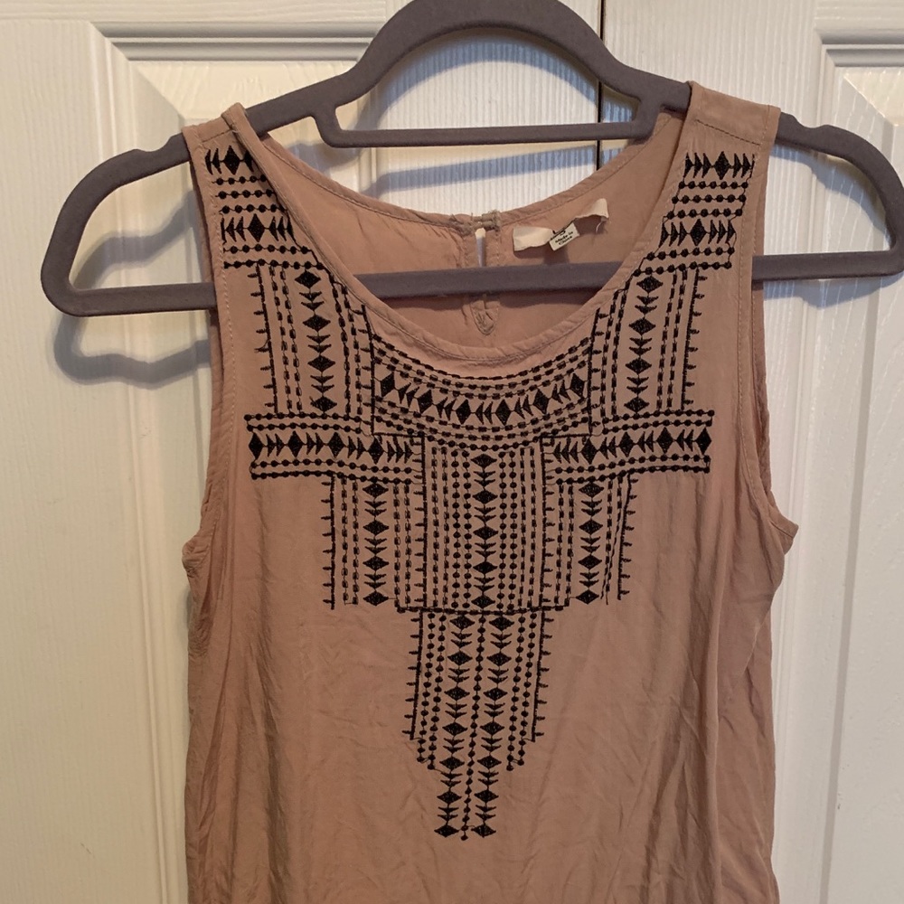Light brown tank top